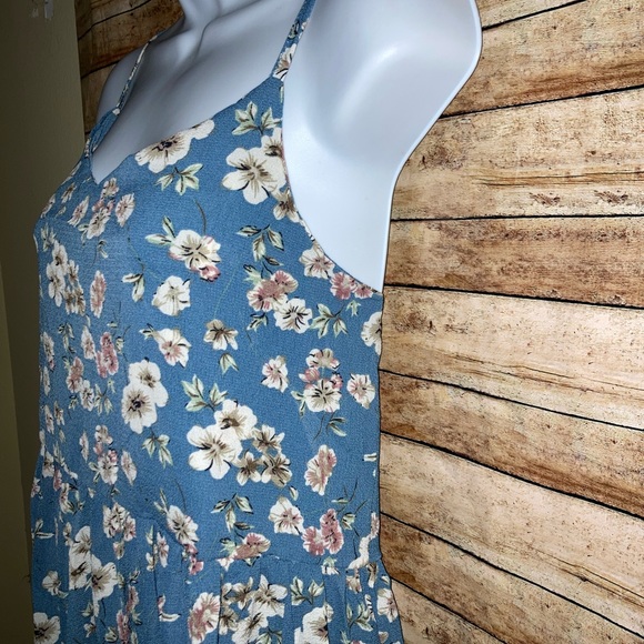 Boho blue floral sleeveless spaghetti strap cami flared dress. - Picture 9 of 12